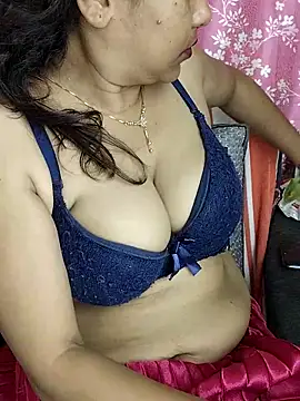 Snapshot of joya_bhabi chatting on May 2026 04:53:02 AM joya bhabi online show from May 2026 04:53:02 AM