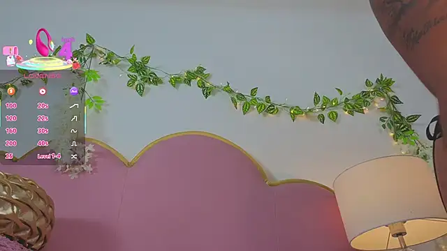 EmmaCrush online show from September 2025 09:15:01 PM