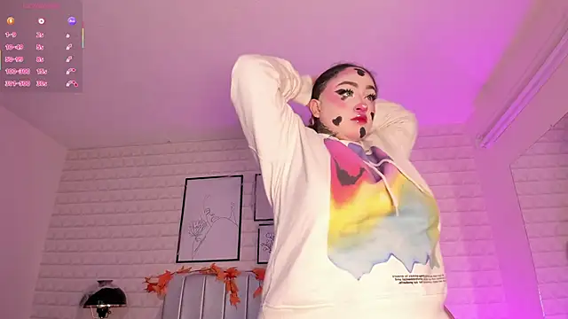 bella-green online show from October 2025 07:02:01 PM