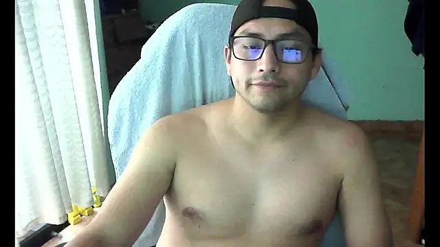 Snapshot of Allen_ibe chatting on February 2026 06:11:01 PM Allen ibe online show from February 2026 06:11:01 PM