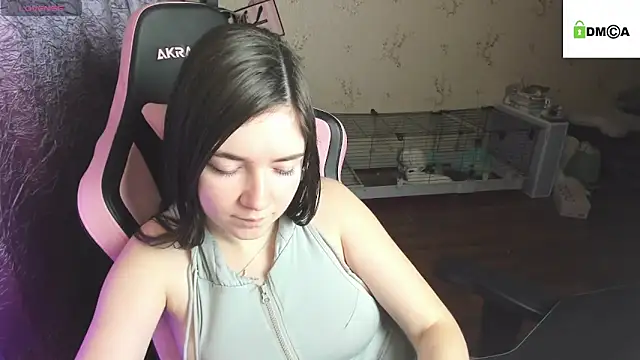 Crazy forest fairy online show from October 2025 01:18:01 AM