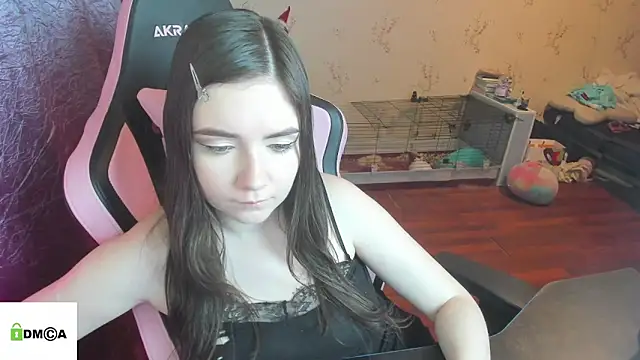 Crazy forest fairy online show from February 2026 12:09:02 AM