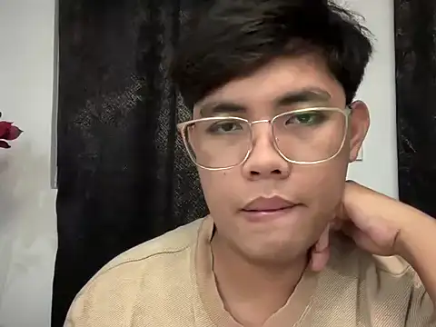 hoenika online show from January 2026 11:19:01 PM