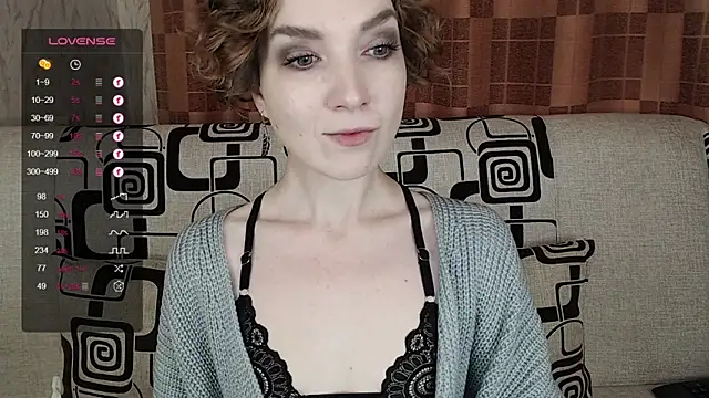 TinaWince online show from November 2025 04:44:02 AM