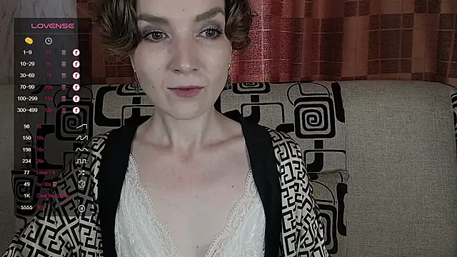 Snapshot of TinaWince chatting on July 2026 04:59:02 AM TinaWince online show from July 2026 04:59:02 AM