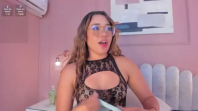 Snapshot of mara_brooks chatting on February 2025 01:14:01 AM mara brooks online show from February 2025 01:14:01 AM