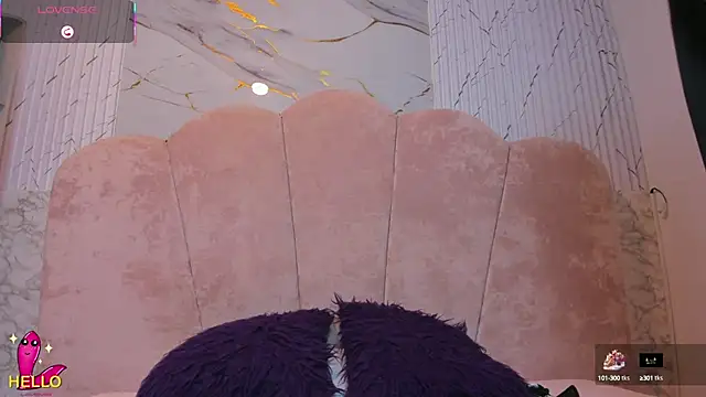 kendalltaylorr online show from February 2025 03:37:02 AM