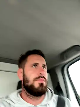 GeoGeorgee online show from September 2025 02:21:01 PM