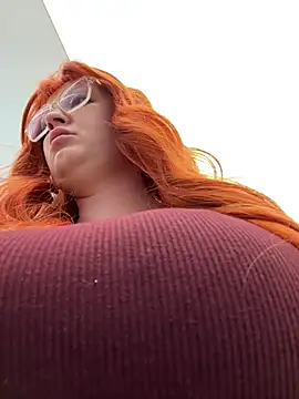 Teya moon  online show from June 2026 10:50:02 AM