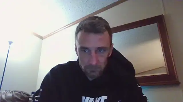 Snapshot of HungStud4You chatting on February 2025 03:10:02 AM HungStud4You online show from February 2025 03:10:02 AM