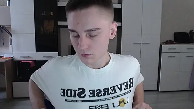 angryzan online show from January 2025 07:36:02 AM