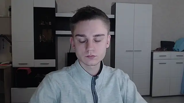 angryzan online show from February 2025 07:18:02 AM