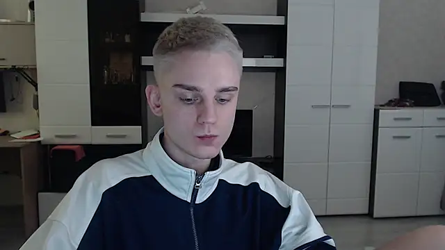 angryzan online show from February 2025 07:58:02 AM