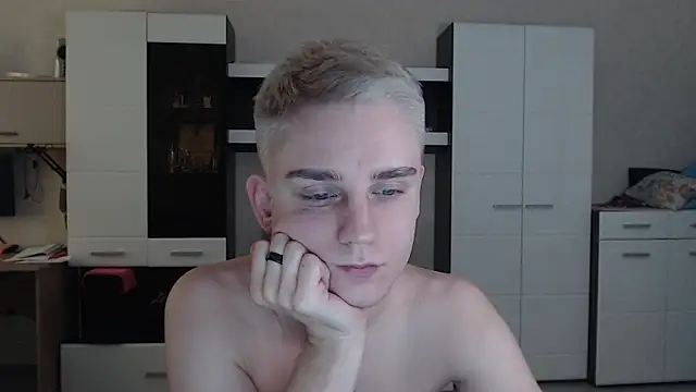 angryzan online show from February 2025 10:46:01 AM