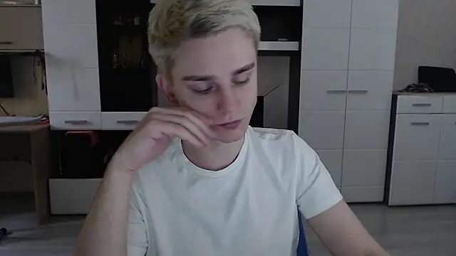 angryzan online show from March 2025 07:13:02 AM