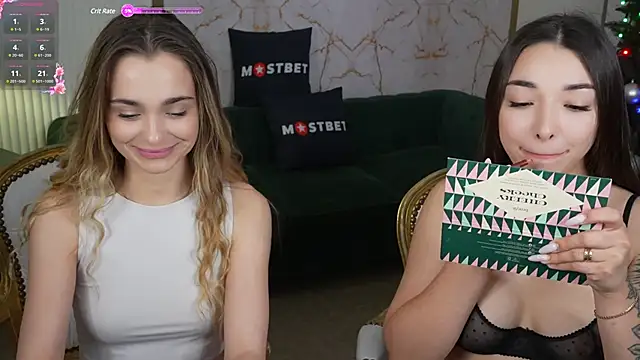 Lana Pulse online show from December 2024 07:43:02 PM