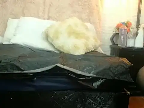 Snapshot of hairy_pussywet chatting on January 2025 03:20:01 PM hairy pussywet online show from January 2025 03:20:01 PM