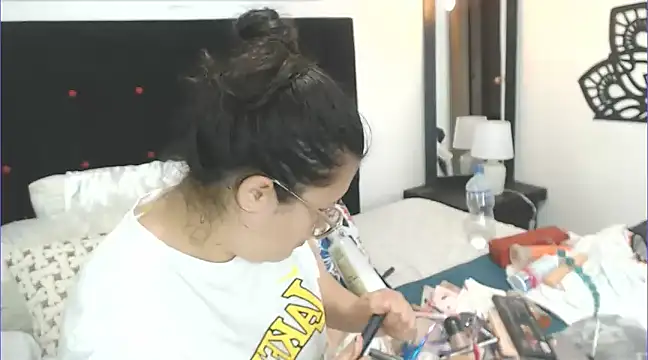 Snapshot of hairy_pussywet chatting on February 2025 10:54:01 PM hairy pussywet online show from February 2025 10:54:01 PM