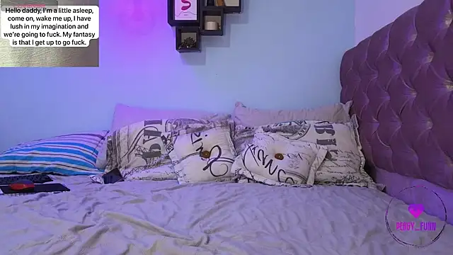 Peggy Funn online show from January 2025 04:39:02 AM