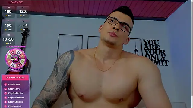 seancarreraa online show from January 2025 12:02:01 AM