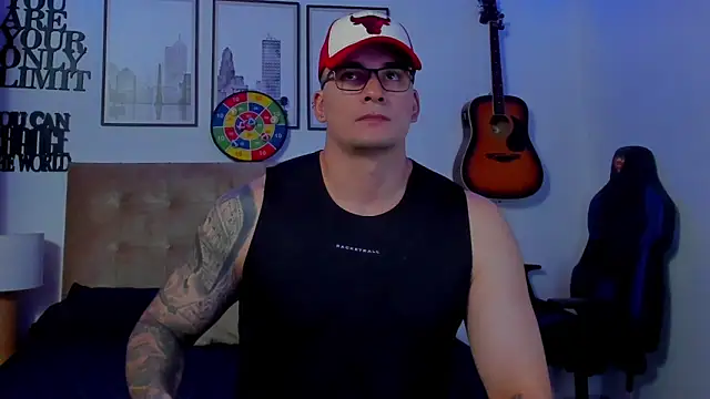 seancarreraa online show from February 2026 09:42:01 PM