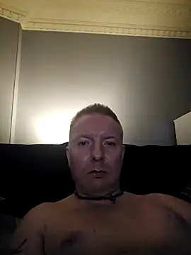 walker1979 online show from September 2025 06:02:01 PM