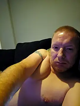 Snapshot of walker1979 chatting on July 2026 03:32:01 PM walker1979 online show from July 2026 03:32:01 PM