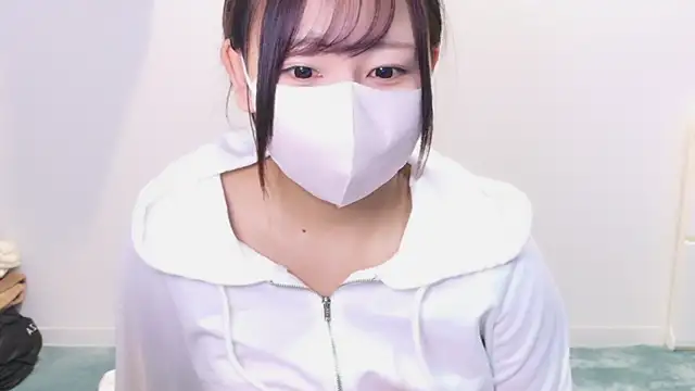 YUTSU KI online show from December 2024 09:15:01 PM