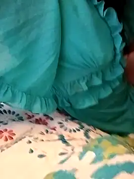 whitetrashdirtyslut online show from March 2026 07:06:02 PM