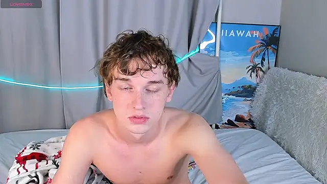 Snapshot of 4ever_dude chatting on September 2025 11:33:01 AM 4ever dude online show from September 2025 11:33:01 AM