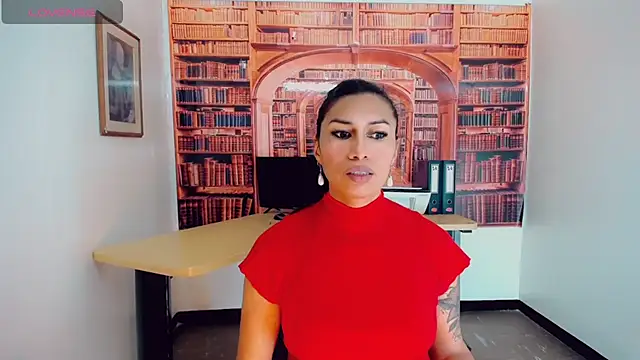 khiara moretti online show from March 2025 07:40:01 PM