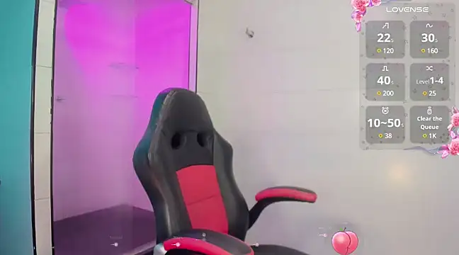 khiara moretti online show from March 2025 07:28:02 PM