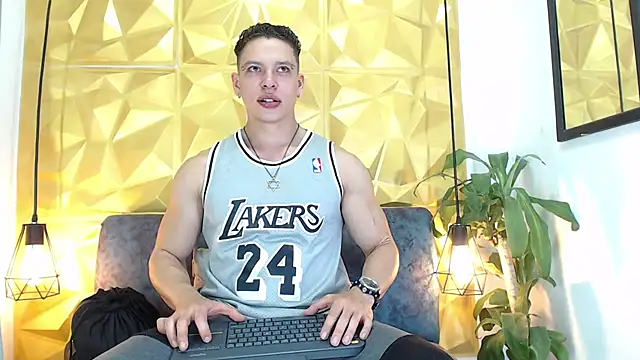 Snapshot of Baxter_Dex chatting on December 2024 05:17:02 AM Baxter Dex online show from December 2024 05:17:02 AM