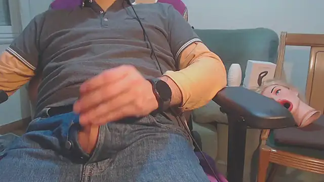 master4subslut online show from February 2025 05:34:02 AM