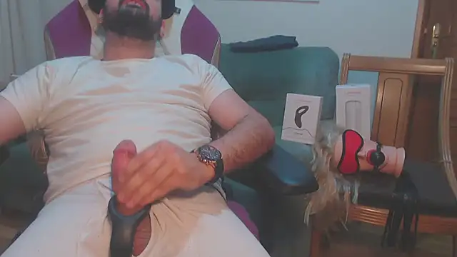 master4subslut online show from April 2026 11:38:01 AM