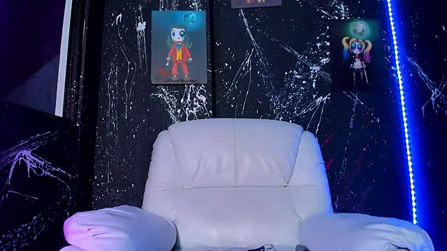 Agathaargent  online show from January 2025 11:56:01 PM