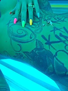 Ninasweden online show from March 2025 10:48:01 AM