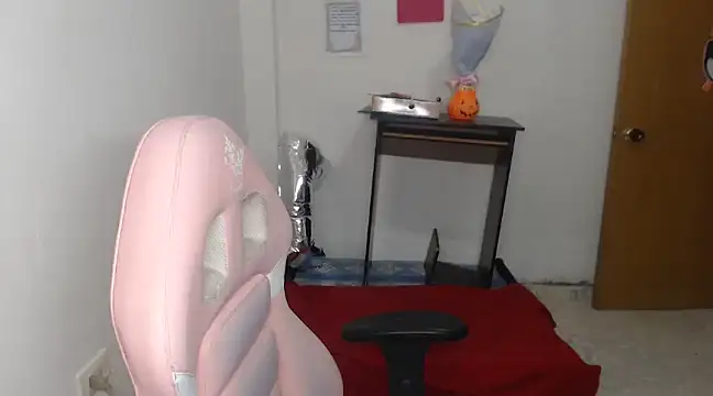 Snapshot of celeste_anny_1 chatting on January 2025 05:54:01 PM celeste anny 1 online show from January 2025 05:54:01 PM