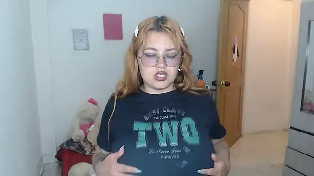 Snapshot of celeste_anny_1 chatting on January 2025 12:18:01 AM celeste anny 1 online show from January 2025 12:18:01 AM