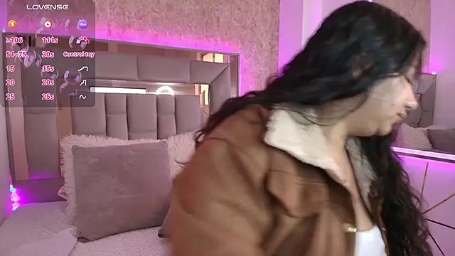 Snapshot of Miaa_Smiith1 chatting on January 2025 11:43:02 AM Miaa Smiith1 online show from January 2025 11:43:02 AM