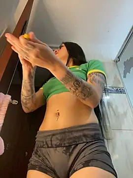 Bunny sexy01 online show from January 2025 02:32:01 AM