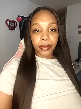 kitty  blackgl online show from February 2025 01:00:01 AM