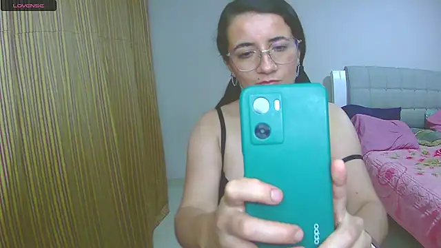 Snapshot of Dayanna_Smitt chatting on March 2025 03:24:01 AM Dayanna Smitt online show from March 2025 03:24:01 AM