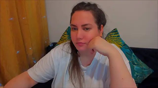 Snapshot of _madalexa_ chatting on December 2024 06:28:01 PM  madalexa  online show from December 2024 06:28:01 PM