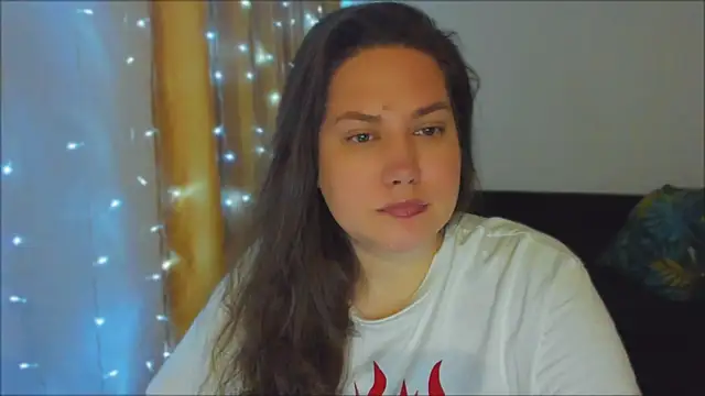 Snapshot of _madalexa_ chatting on October 2025 01:58:02 AM  madalexa  online show from October 2025 01:58:02 AM