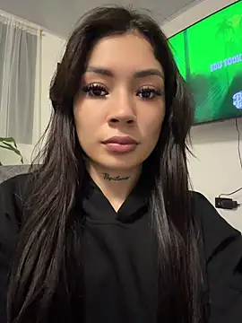 Roxanne 08 online show from July 2026 02:16:01 AM