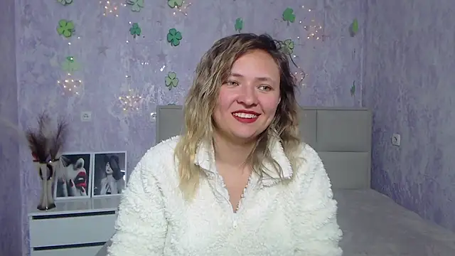 SallyVerda online show from March 2025 12:59:01 AM