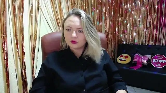 SallyVerda online show from September 2025 05:45:01 PM