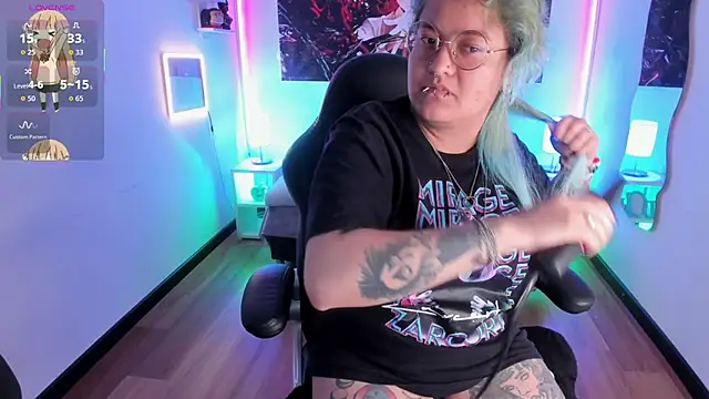 lucky-leah online show from January 2026 04:18:01 AM