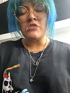 lucky-leah online show from February 2026 04:09:02 AM